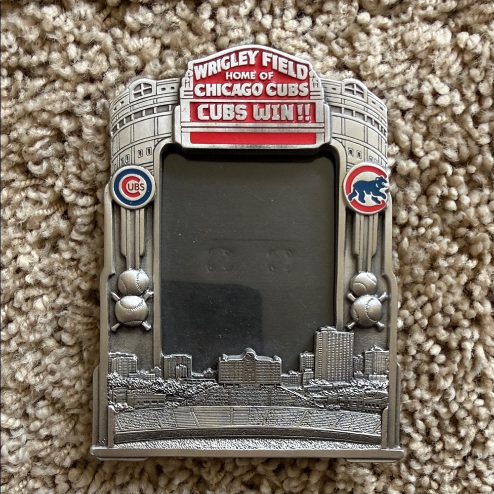 Wrigley Field Chicago Cubs Photo Frame - Silver with Red & Blue Accents